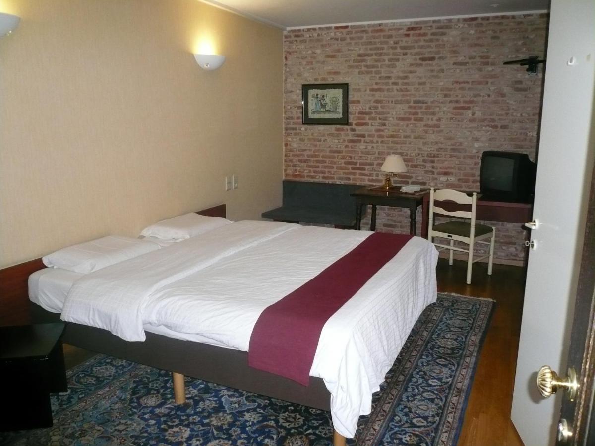 Hotel La Barakka Lokeren Chambre photo
